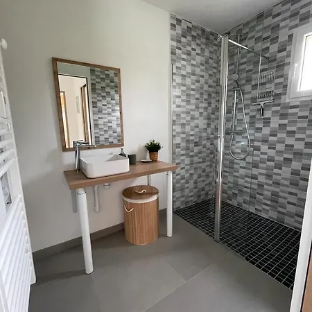 Les Mondaines-les Tourterelles 度假居